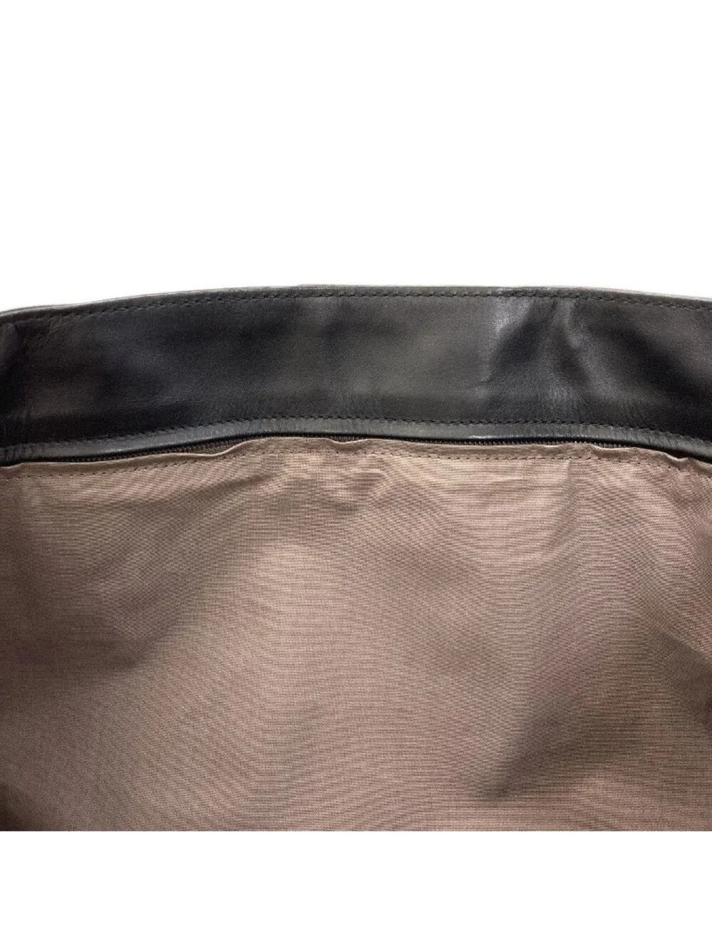 Bottega Veneta Simple Design Handbag Leather